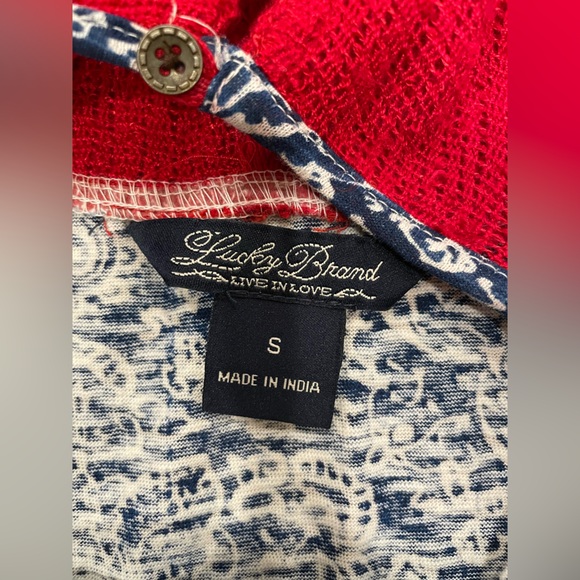 Lucky Brand Red and Blue Patterned Women's Top - Picture 2 of 3